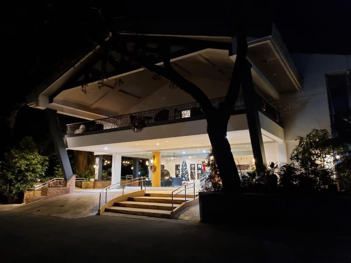 Momarco Forest Cove Tanay Exterior photo